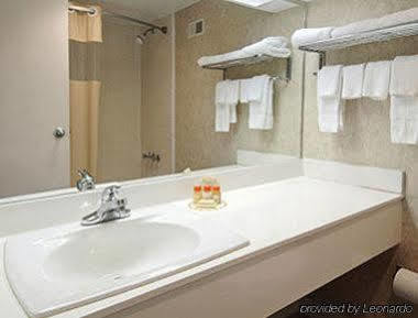 Days Inn By Wyndham Athens Ngoại thất bức ảnh