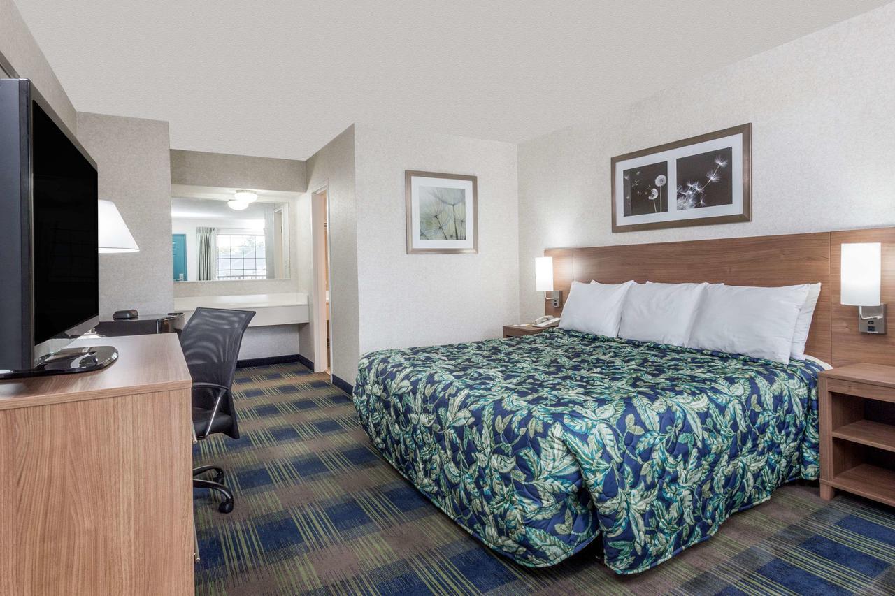 Days Inn By Wyndham Athens Ngoại thất bức ảnh